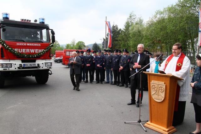 Einweihung des neuen Feuerwehrfahrzeugs